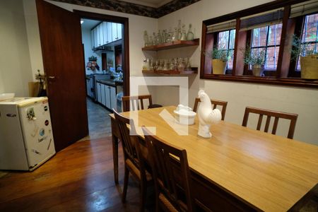 Casa à venda com 450m², 5 quartos e 3 vagasSala de Jantar 2