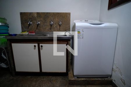 Casa à venda com 450m², 5 quartos e 3 vagasÁrea de Serviço