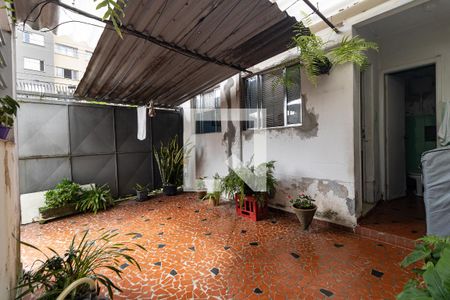 Casa à venda com 111m², 2 quartos e 2 vagasQuintal