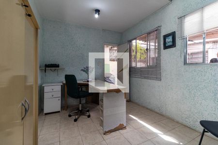 Casa à venda com 111m², 2 quartos e 2 vagasQuarto da Edícula