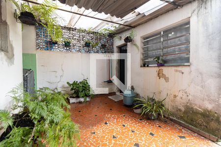 Casa à venda com 111m², 2 quartos e 2 vagasQuintal