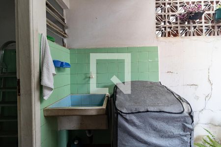 Casa à venda com 111m², 2 quartos e 2 vagasLavanderia