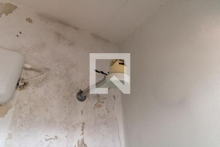 Casa à venda com 111m², 2 quartos e 2 vagasBanheiro de Serviço