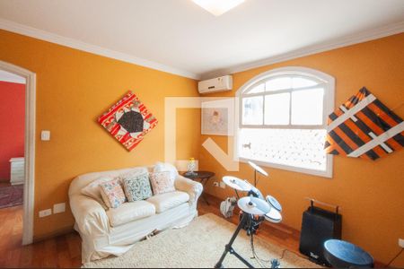 Casa à venda com 493m², 4 quartos e 4 vagas Casa à venda com 493m², 4 quartos e 4 vagasSuíte Anexa - Sala