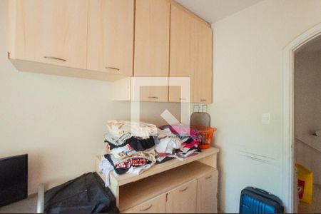 Casa à venda com 493m², 4 quartos e 4 vagas Casa à venda com 493m², 4 quartos e 4 vagasQuarto de Serviço 2