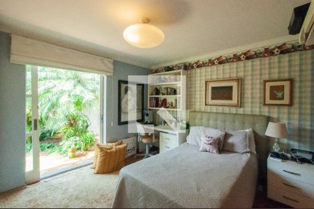 Casa à venda com 493m², 4 quartos e 4 vagas Casa à venda com 493m², 4 quartos e 4 vagasSuíte 2