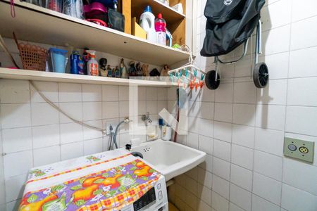 Casa à venda com 67m², 2 quartos e 1 vagaÁrea de Serviço