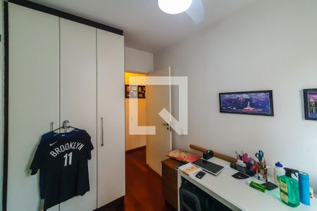 Apartamento à venda com 60m², 3 quartos e 2 vagasQuarto