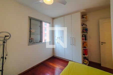 Apartamento à venda com 60m², 3 quartos e 2 vagasQuartoQuarto