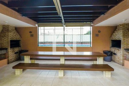 Apartamento à venda com 60m², 3 quartos e 2 vagasChurrasqueira