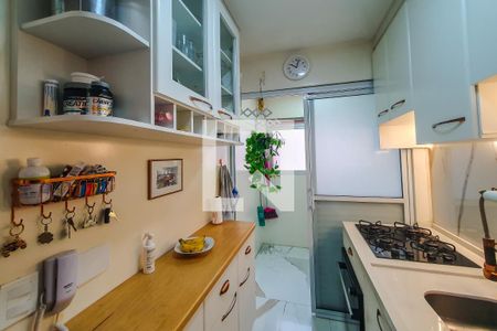 Apartamento à venda com 60m², 3 quartos e 2 vagasCozinha