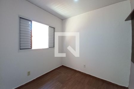 Casa à venda com 185m², 4 quartos e 2 vagasQuarto 