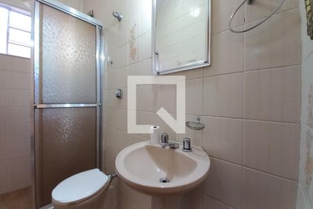 Casa à venda com 185m², 4 quartos e 2 vagasBanheiro