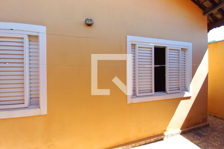 Casa à venda com 185m², 4 quartos e 2 vagasCozinha 