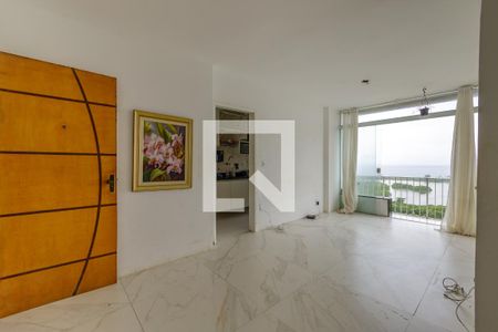 Sala de apartamento para alugar com 2 quartos, 70m² em Barra da Tijuca, Rio de Janeiro