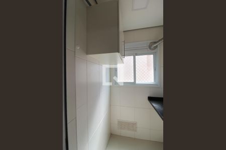 Apartamento à venda com 54m², 2 quartos e 1 vaga Apartamento à venda com 54m², 2 quartos e 1 vagaCozinha e Área de Serviço