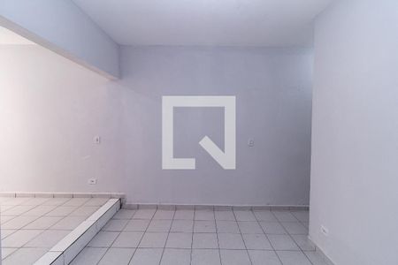 Sala de casa para alugar com 2 quartos, 70m² em Jardim Colorado, São Paulo