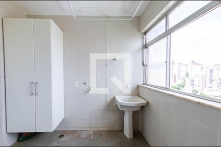 Apartamento para alugar com 123m², 2 quartos e 1 vagaÁrea de serviço