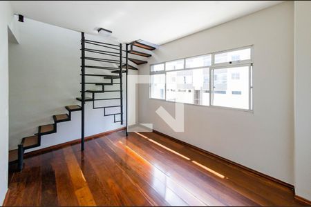 Sala de apartamento para alugar com 3 quartos, 123m² em Serra, Belo Horizonte