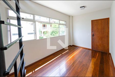 Sala de apartamento para alugar com 2 quartos, 123m² em Serra, Belo Horizonte