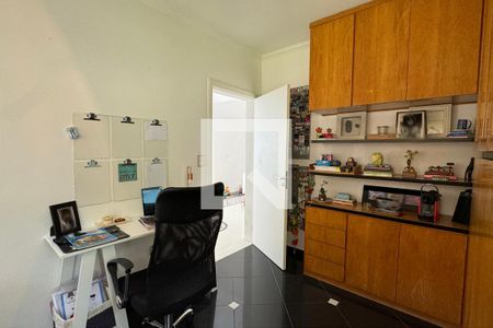 Escritório de casa de condomínio à venda com 3 quartos, 351m² em Alphaville, Santana de Parnaíba