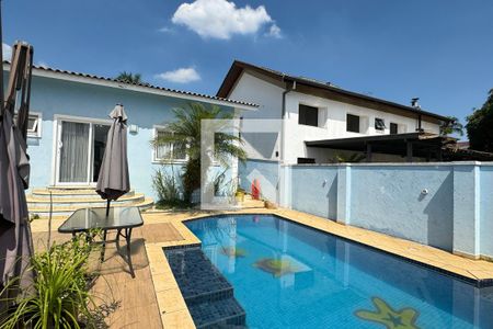 Casa de condomínio à venda com 351m², 3 quartos e 4 vagasPiscina