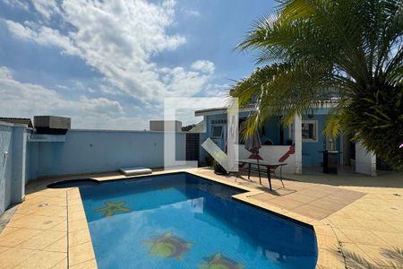 Casa de condomínio à venda com 351m², 3 quartos e 4 vagasPiscina