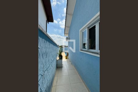 Casa de condomínio à venda com 351m², 3 quartos e 4 vagasCorredor