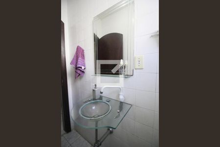 Casa à venda com 140m², 4 quartos e 3 vagasLavabo