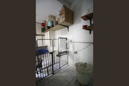 Casa à venda com 140m², 4 quartos e 3 vagasLavanderia