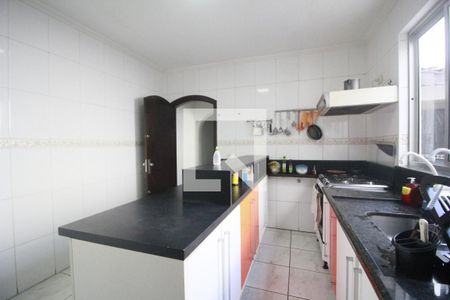 Casa à venda com 140m², 4 quartos e 3 vagasCozinha