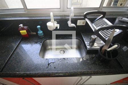 Casa à venda com 140m², 4 quartos e 3 vagasCozinha