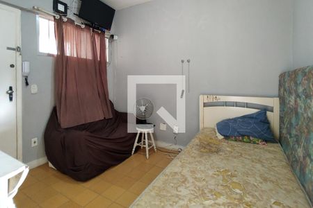 Sala de apartamento para alugar com 1 quarto, 32m² em Canto do Forte, Praia Grande