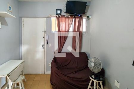 Sala de apartamento para alugar com 1 quarto, 32m² em Canto do Forte, Praia Grande
