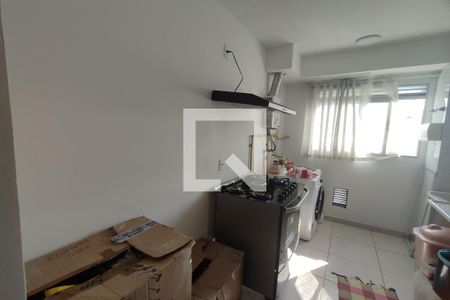 Apartamento à venda com 48m², 2 quartos e 1 vaga Apartamento à venda com 48m², 2 quartos e 1 vagaCozinha e Área de Serviço