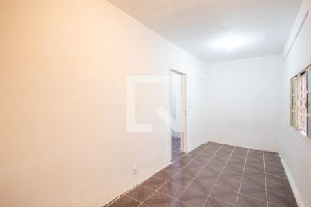 Quarto de casa para alugar com 1 quarto, 63m² em Jardim Roberto, Osasco