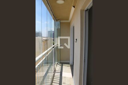 Apartamento à venda com 32m², 1 quarto e sem vaga Apartamento à venda com 32m², 1 quarto e sem vagaVaranda