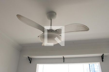 Apartamento à venda com 32m², 1 quarto e sem vaga Apartamento à venda com 32m², 1 quarto e sem vagaDetalhe Sala