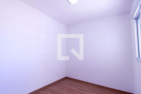 Quarto 1 de apartamento para alugar com 2 quartos, 45m² em Vila Esperança, São Paulo