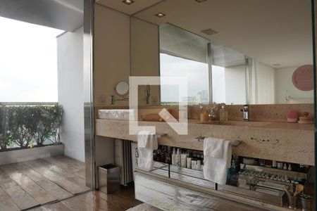 Apartamento para alugar com 120m², 1 quarto e 2 vagasBanheiro