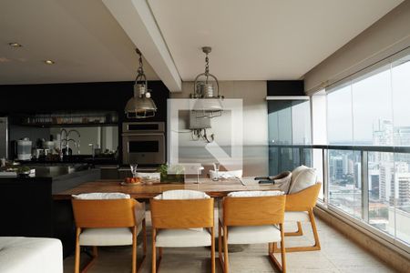 Sala de Jantar de apartamento para alugar com 1 quarto, 120m² em Pinheiros, São Paulo