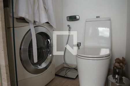 Apartamento para alugar com 120m², 1 quarto e 2 vagasBanheiro