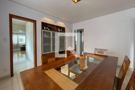 Sala de apartamento à venda com 4 quartos, 211m² em Prado, Belo Horizonte
