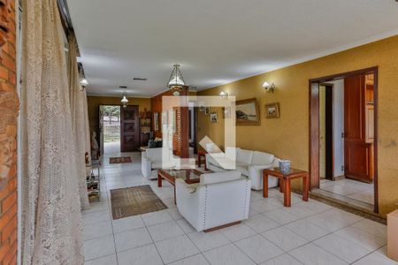 Sala de casa à venda com 4 quartos, 477m² em Garças, Belo Horizonte