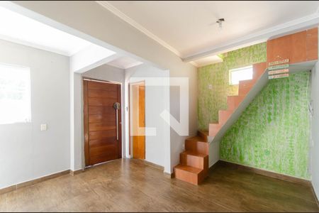 Sala  de casa à venda com 3 quartos, 200m² em Campo Novo, Porto Alegre