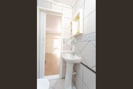 Casa à venda com 200m², 3 quartos e 3 vagas Casa à venda com 200m², 3 quartos e 3 vagasBanheiro 1