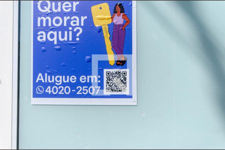 Casa à venda com 200m², 3 quartos e 3 vagas Casa à venda com 200m², 3 quartos e 3 vagasInstalação Plaquinha