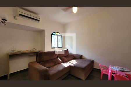 Sala de TV de casa à venda com 3 quartos, 145m² em Jardim Flamboyant, Campinas
