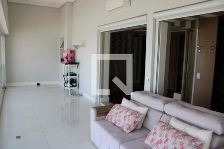 Apartamento à venda com 360m², 4 quartos e 4 vagasQuarto 4 - Varanda