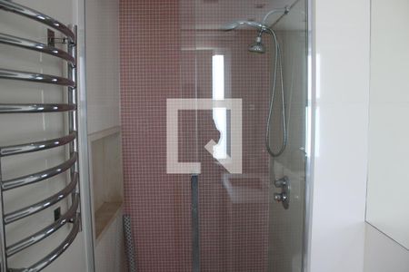 Apartamento à venda com 360m², 4 quartos e 4 vagasBanheiro 3